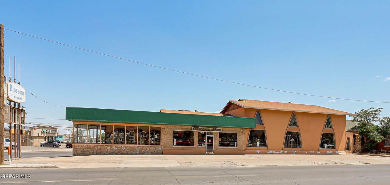 1922 Rio Grande Avenue - Photo 1