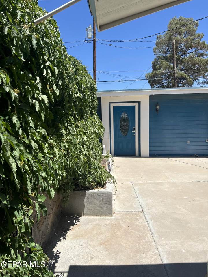 3115 Hamilton Avenue - Photo 1