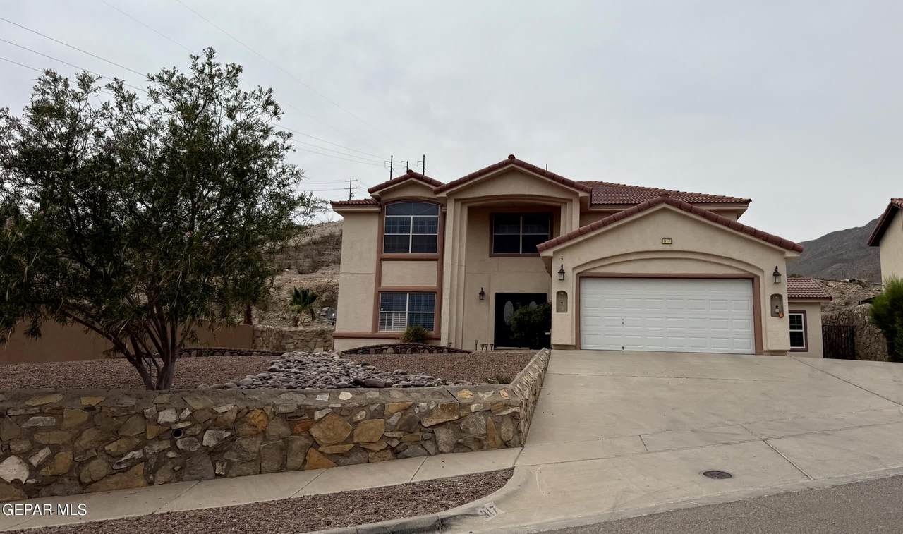 317 Zenith Drive - Photo 1