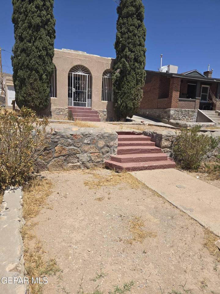 2205 Silver Avenue - Photo 1