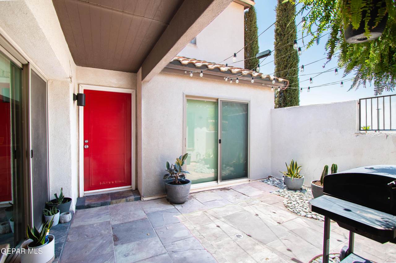 4200 Camelot Hights Drive - Photo 1