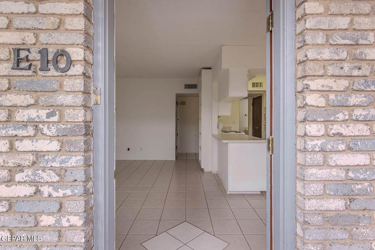 6700 Escondido Drive - Photo 1