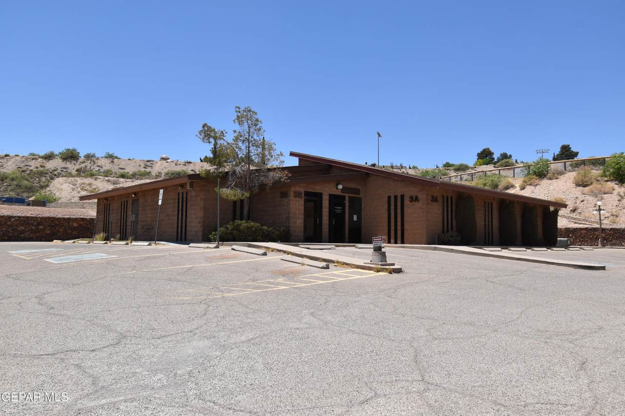 1201 Schuster Avenue - Photo 1