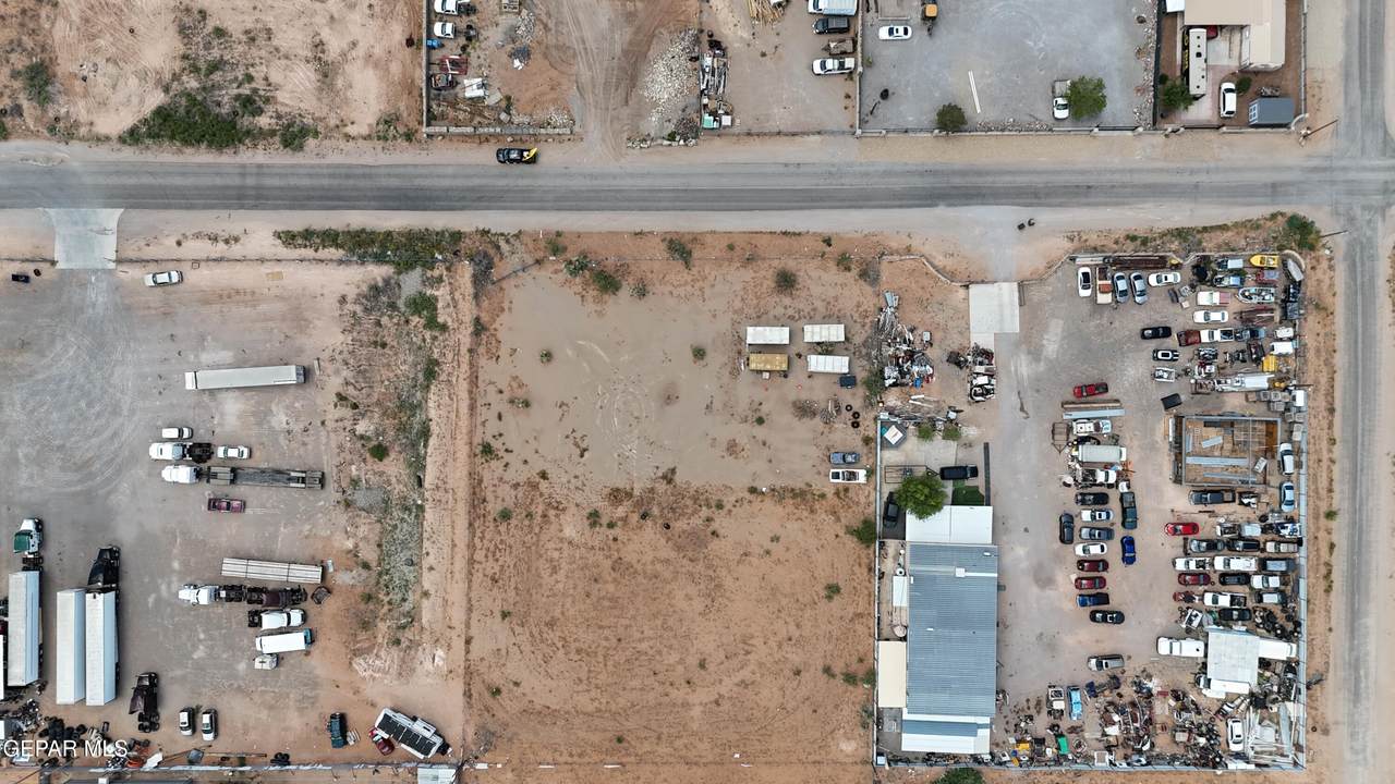 4248 Suwannee Street - Photo 1