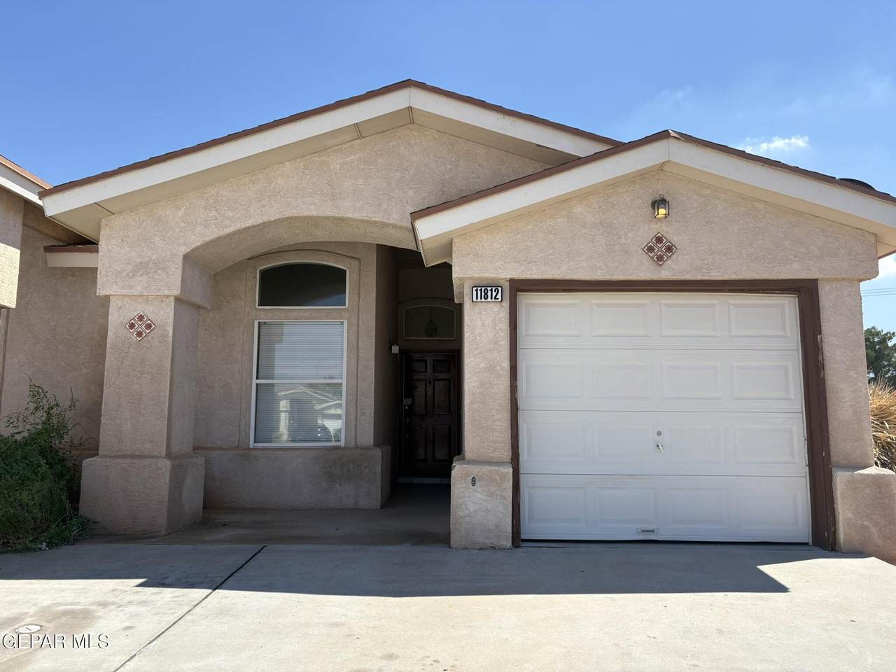 11812 Kings Arms Court - Photo 1