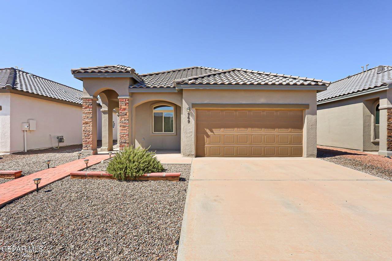 969 Haggerston Street Street - Photo 1