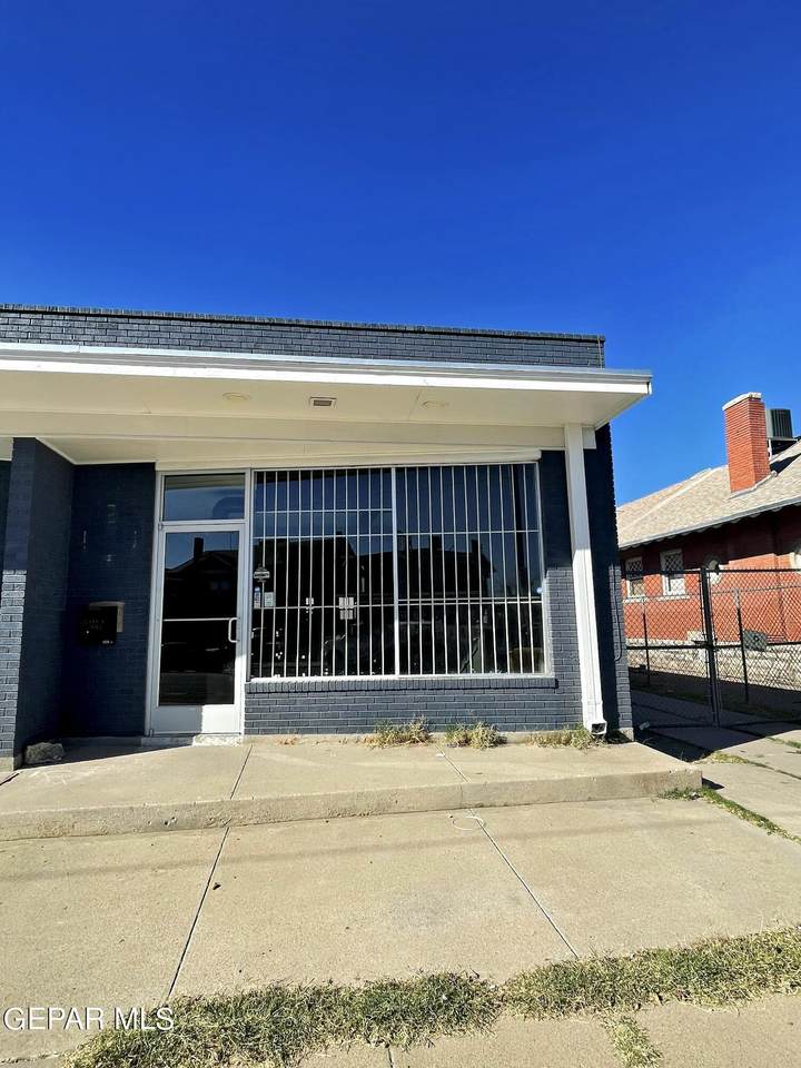 1913 Yandell Drive - Photo 1