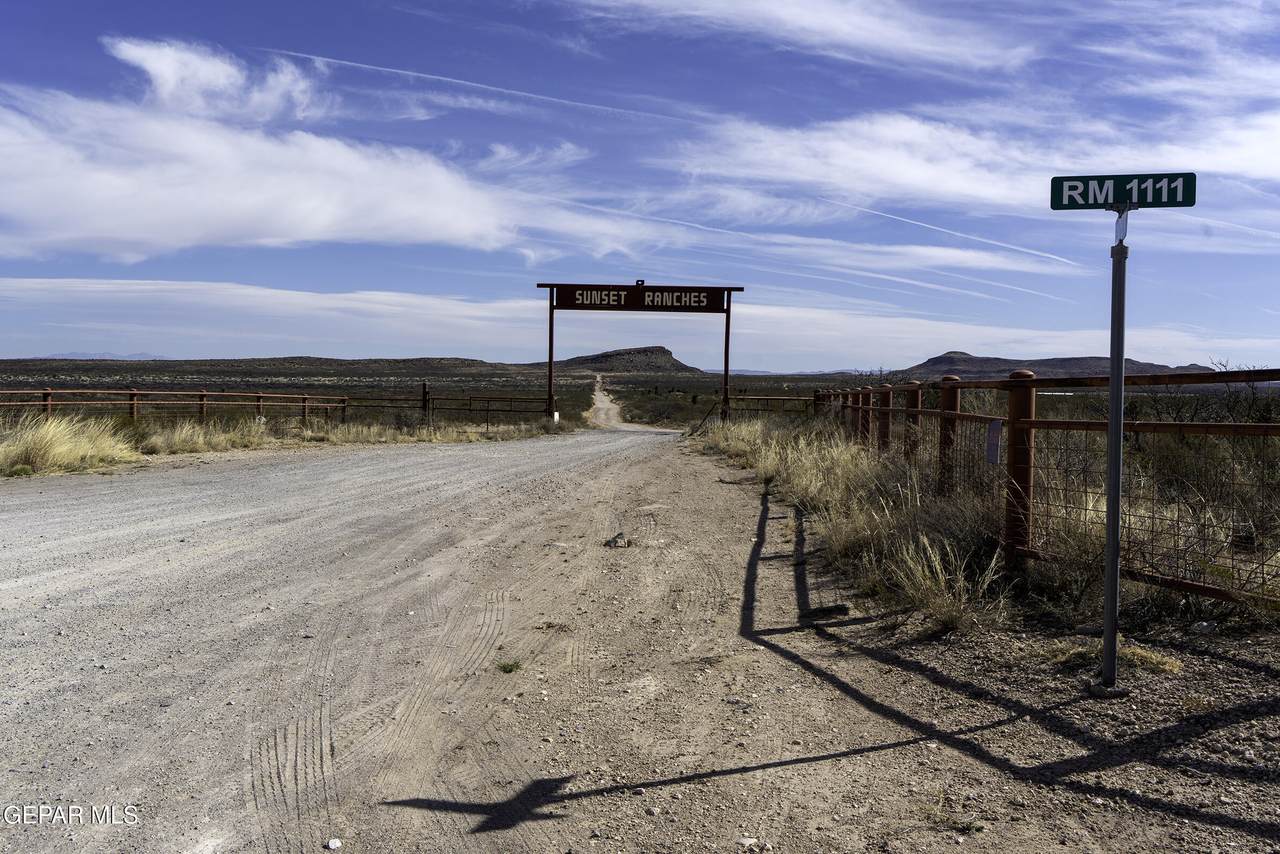 PN 70596 Victoria Rd - Photo 1