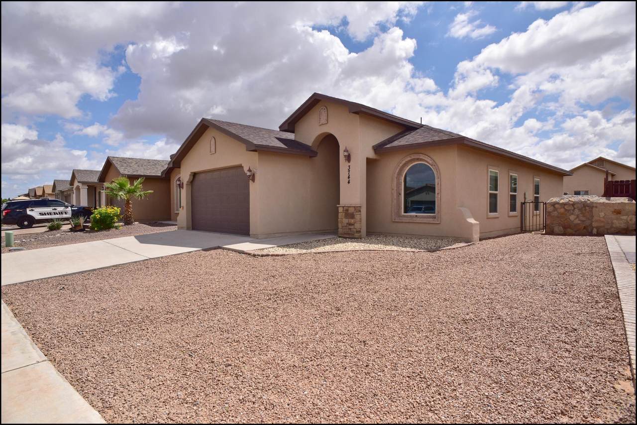 3744 Loma Adriana Drive - Photo 1