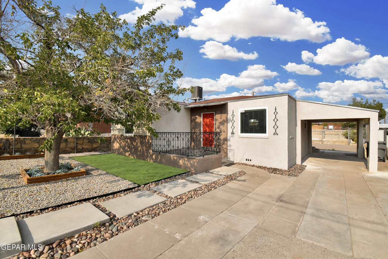 2728 Byron Street - Photo 1