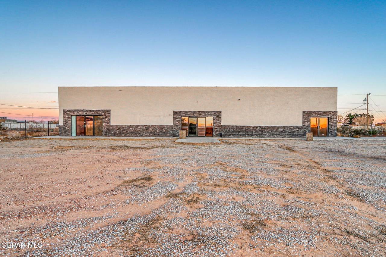 170 Ascencion Street - Photo 1