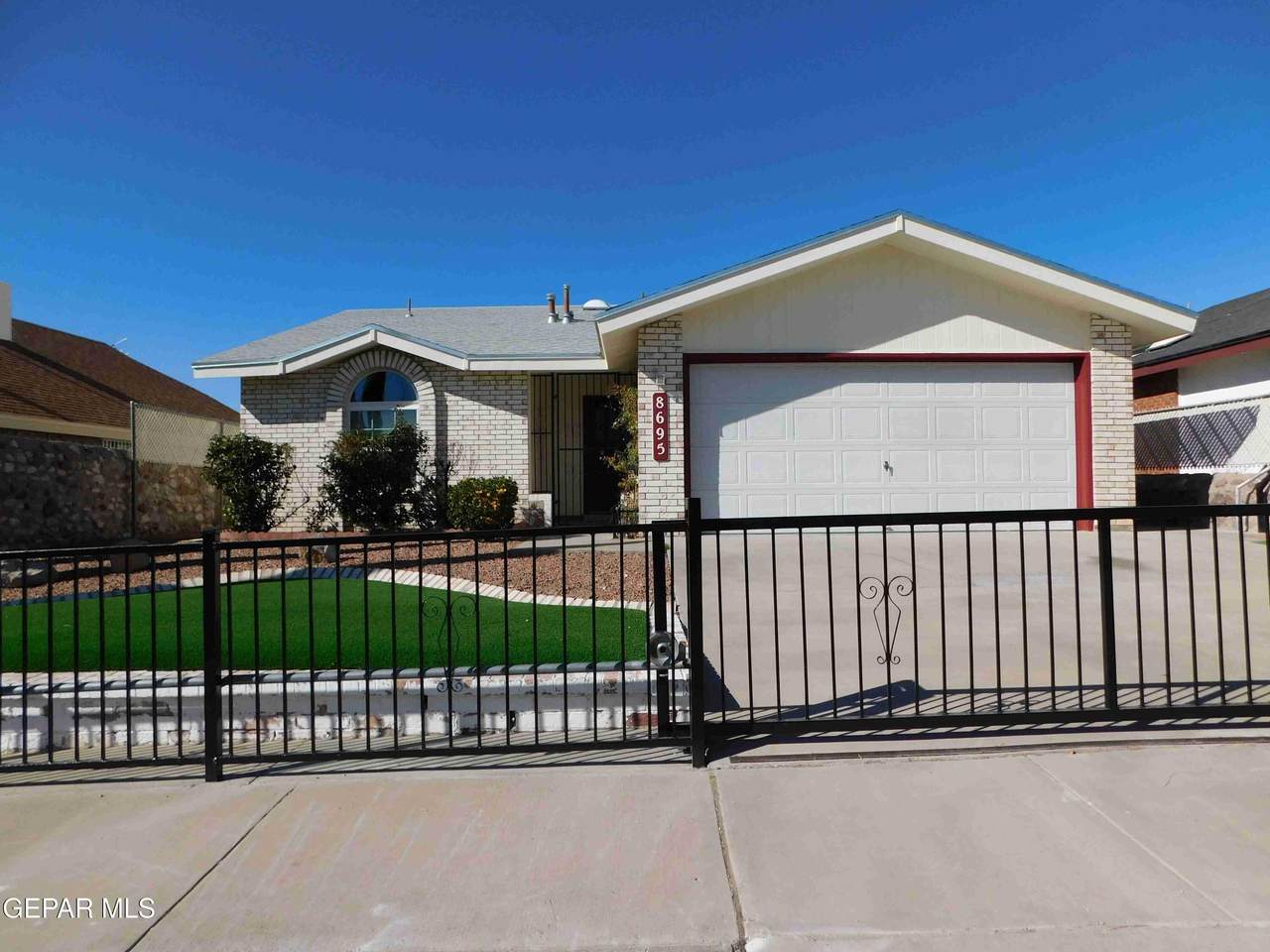 8695 Pilgrimage Circle - Photo 1