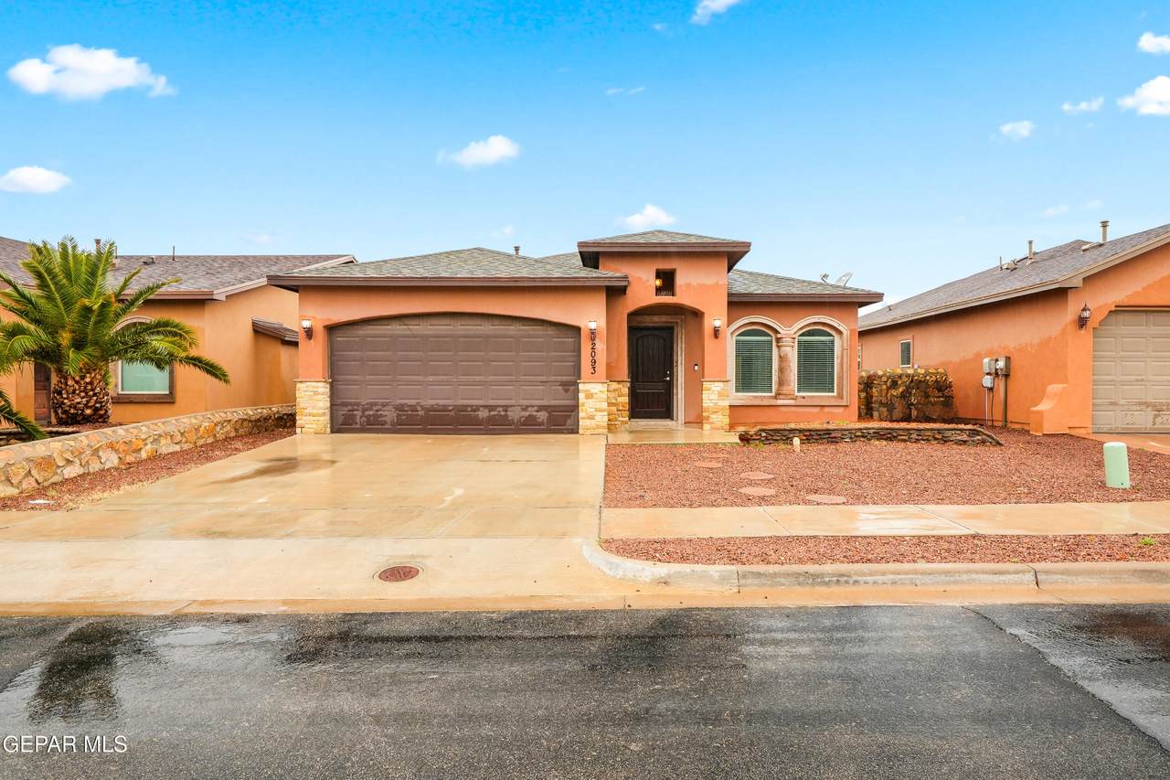 2093 Charles Horak - Photo 1