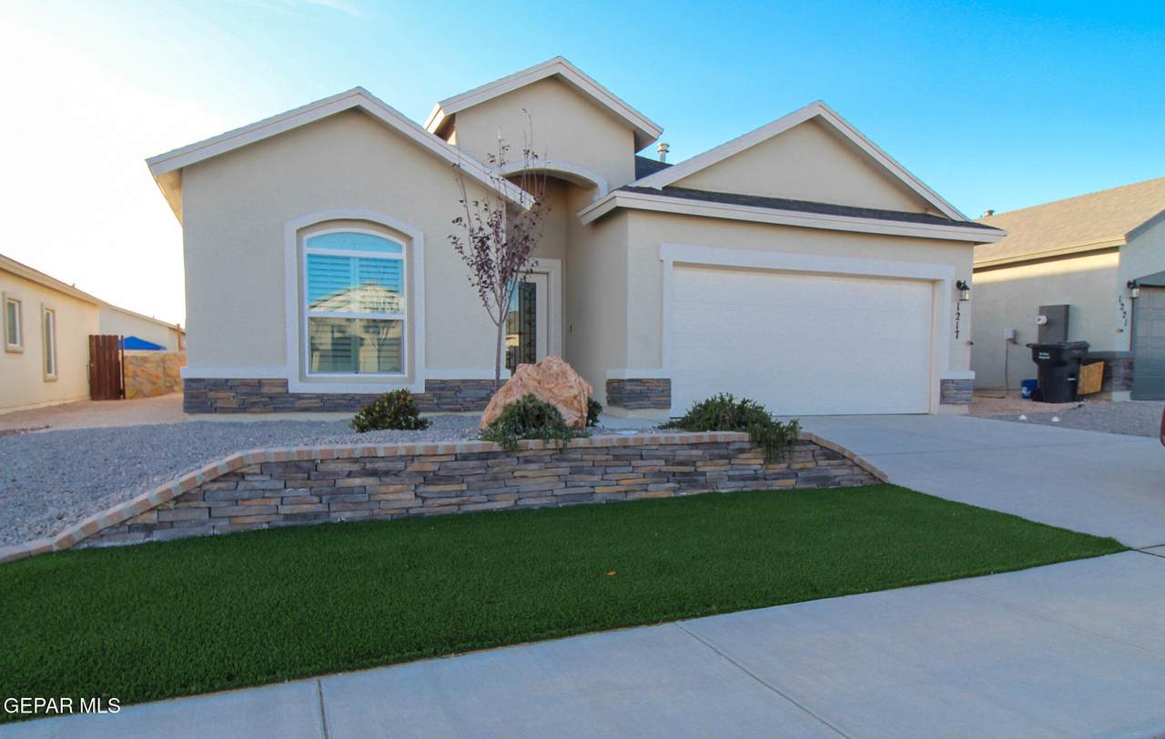 1217 Golden Summer Court - Photo 1