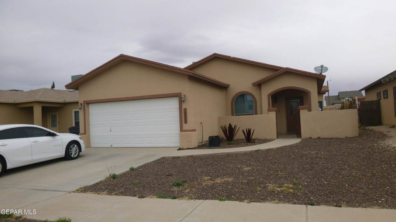 14229 English Point Avenue - Photo 1