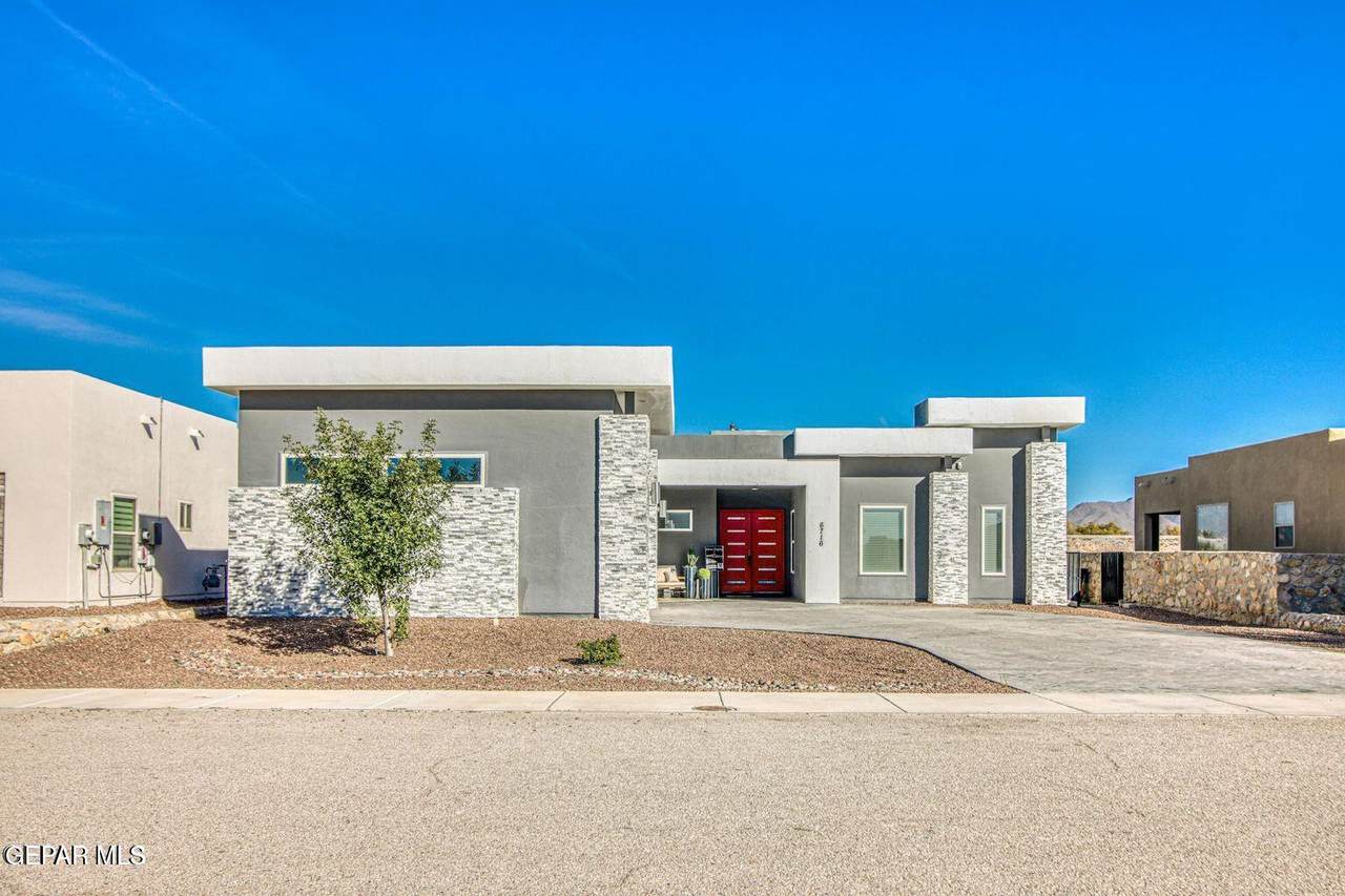 6716 Rio Haciendas Circle - Photo 1