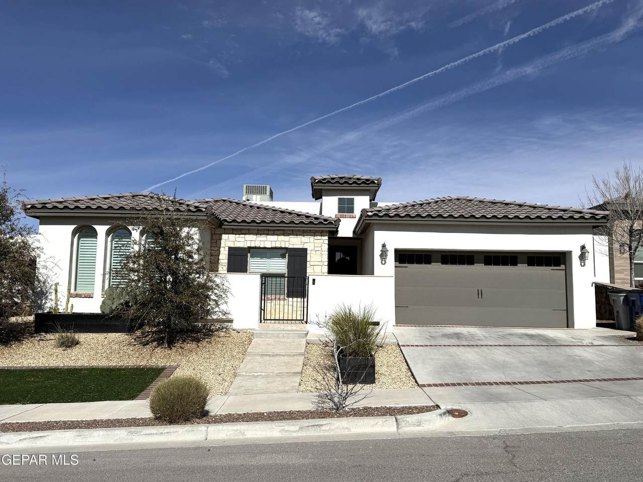 7467 Smugglers Gulch Court - Photo 1