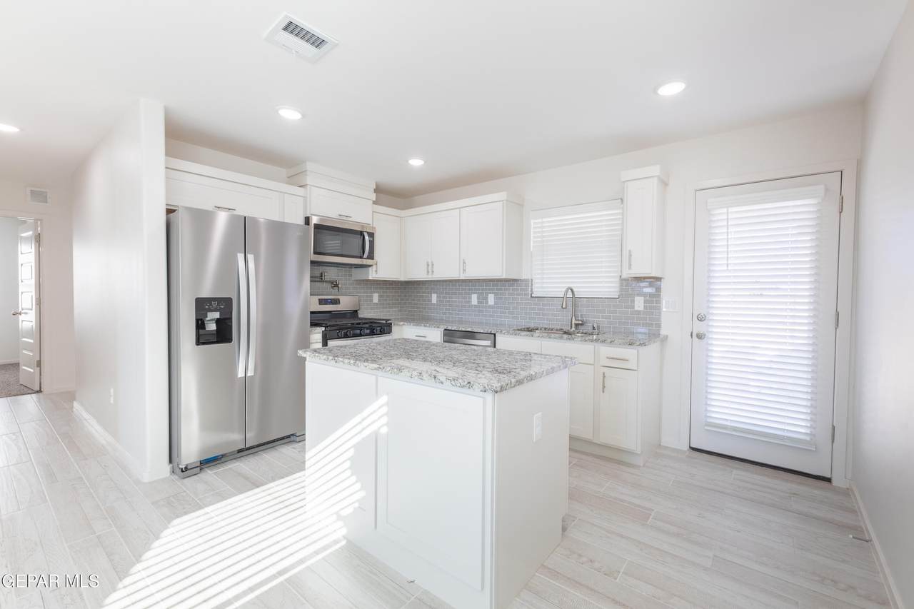 13909 Paseo Bosque Avenue - Photo 1