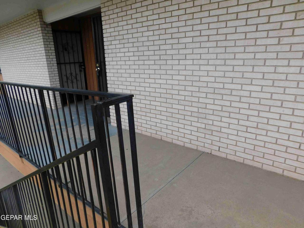 6400 Edgemere Boulevard - Photo 1