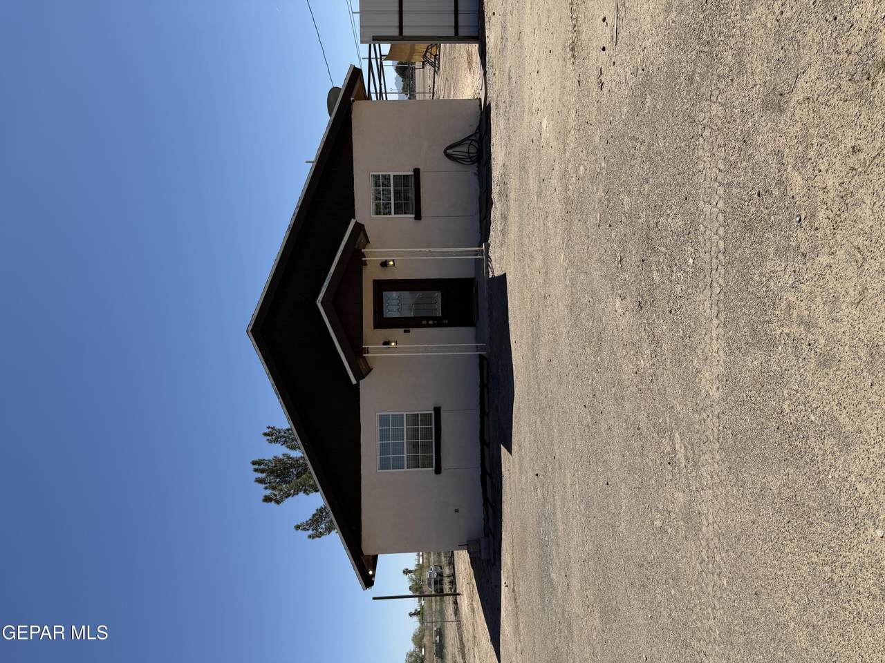 140 Indian Head Road - Photo 1