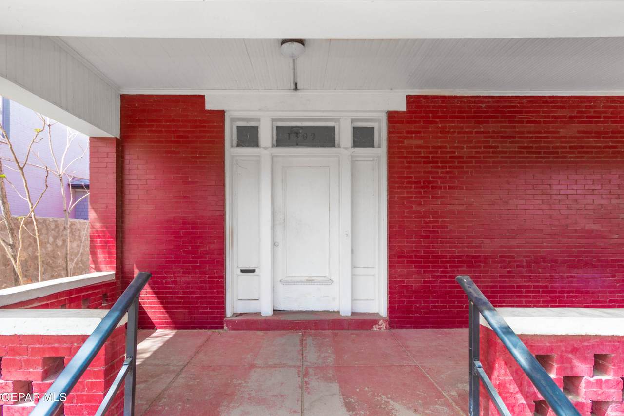 1309 Rio Grande Avenue - Photo 1
