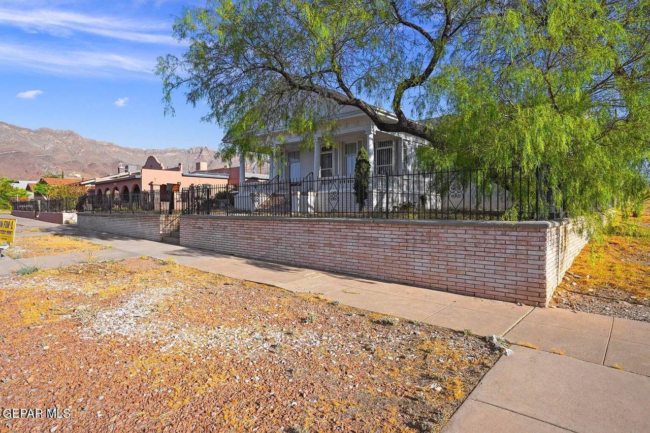 3225 Fort Boulevard - Photo 1