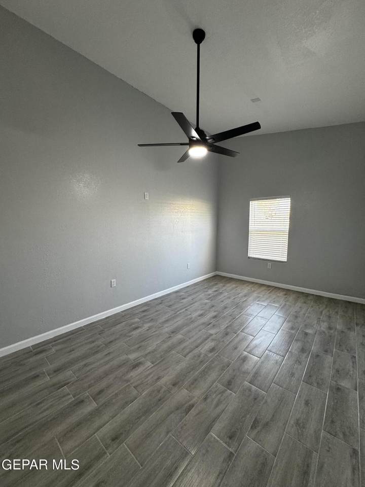 https://bt-photos.global.ssl.fastly.net/elpaso/1280_boomver_1_941894-2.jpg