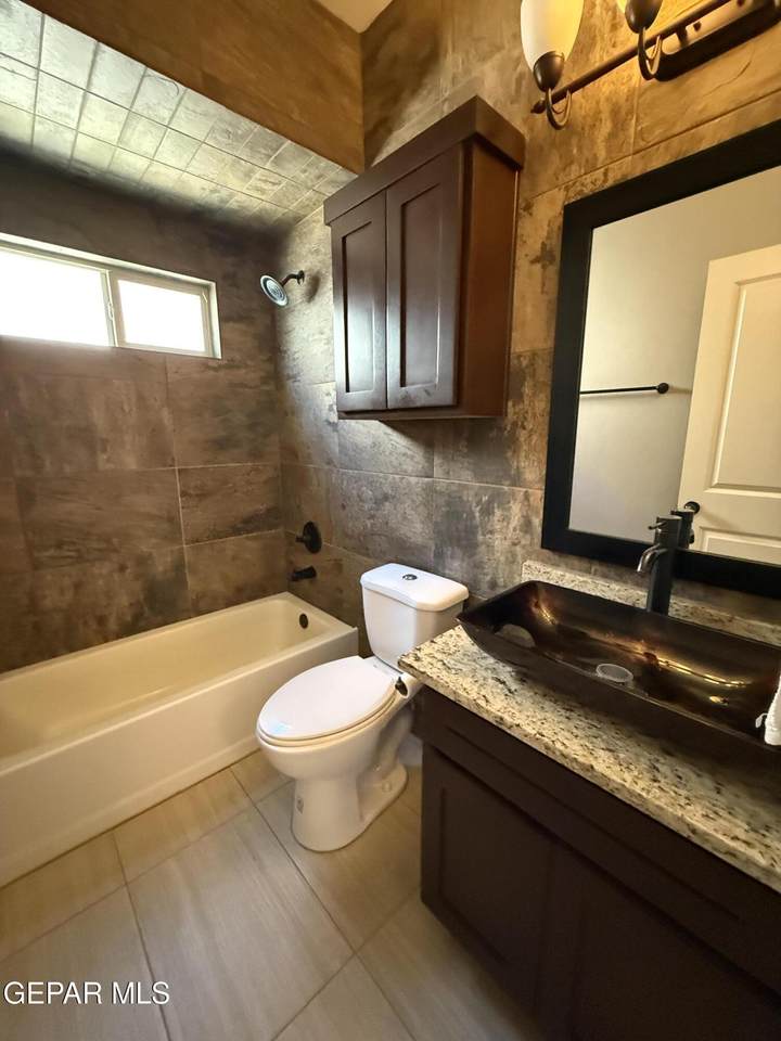 https://bt-photos.global.ssl.fastly.net/elpaso/1280_boomver_1_942349-2.jpg