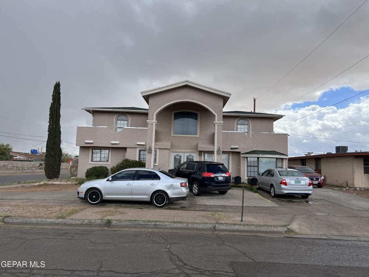 324 Valley Fair Way - Photo 1