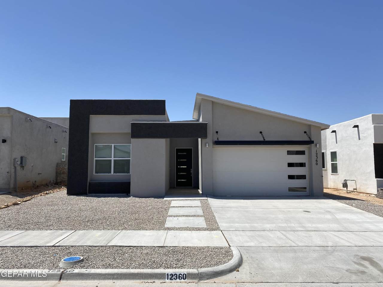 12360 Desert Wolf Avenue - Photo 1