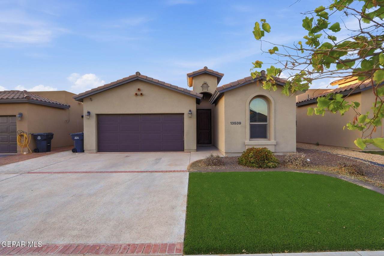 13539 Doncaster Street - Photo 1