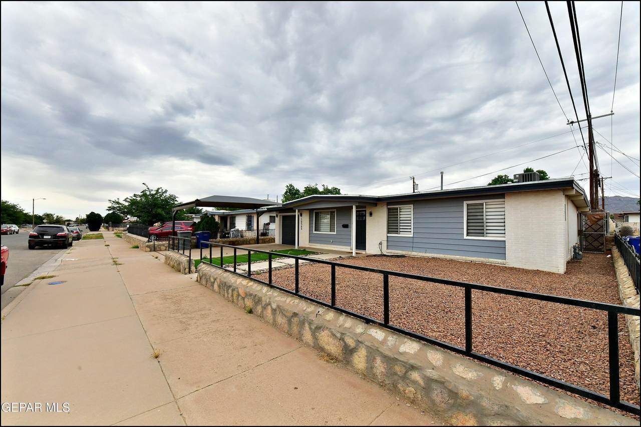 10565 Murphy Street - Photo 1