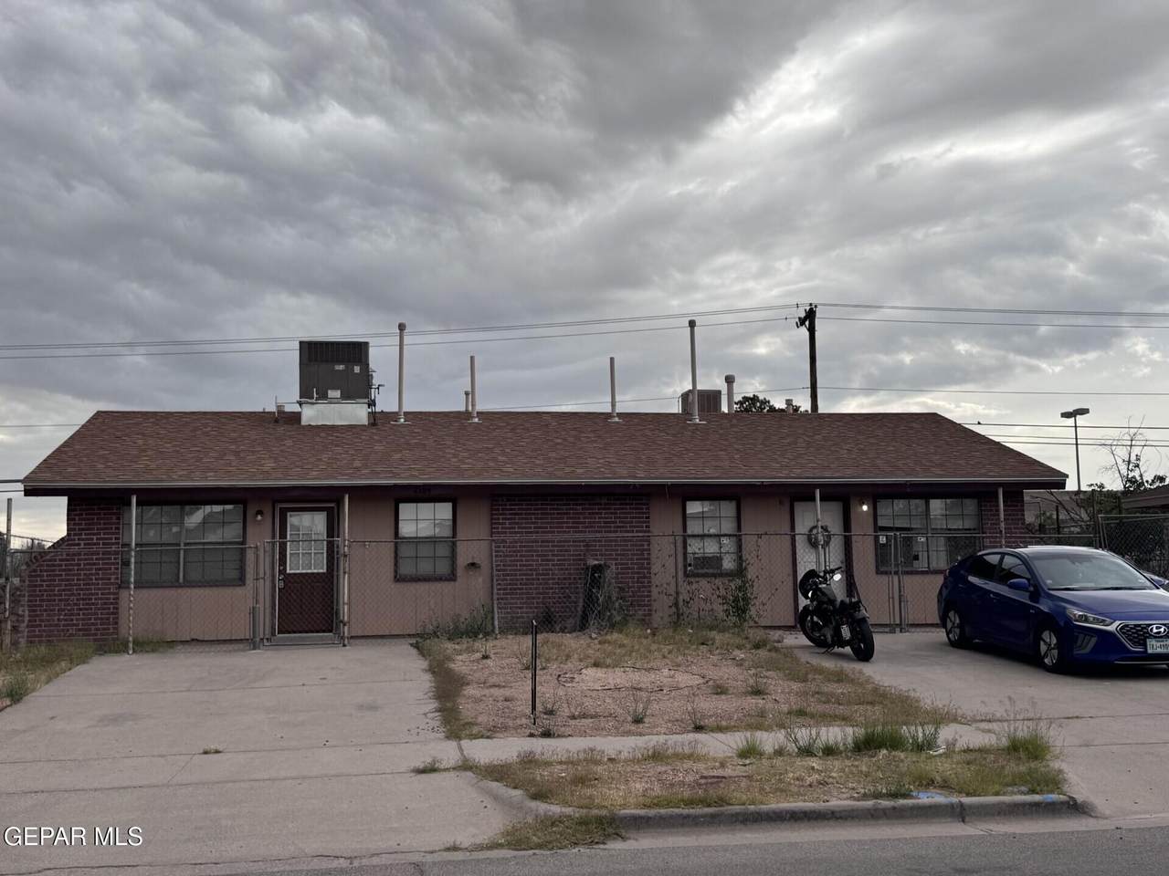 2105 Lake Omega Street - Photo 1