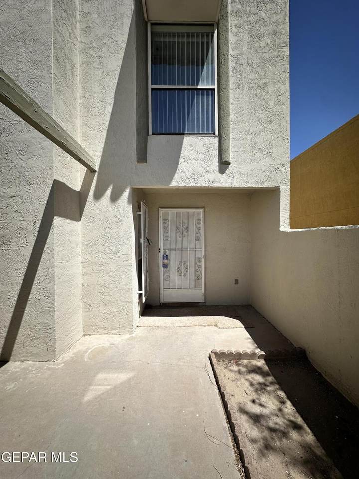 https://bt-photos.global.ssl.fastly.net/elpaso/1280_boomver_1_944015-2.jpg