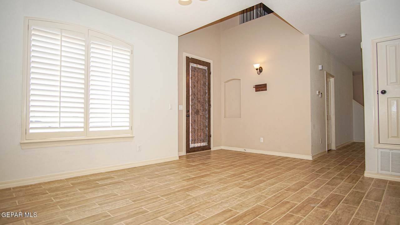 https://bt-photos.global.ssl.fastly.net/elpaso/1280_boomver_1_944180-2.jpg