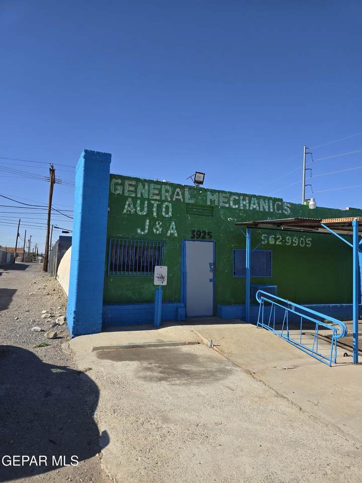 https://bt-photos.global.ssl.fastly.net/elpaso/1280_boomver_1_944191-2.jpg