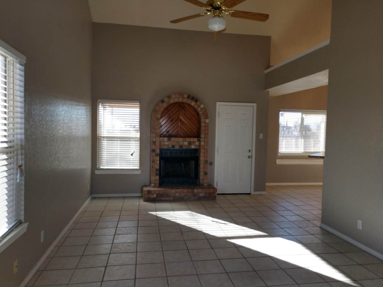 https://bt-photos.global.ssl.fastly.net/elpaso/1280_boomver_1_944347-2.jpg