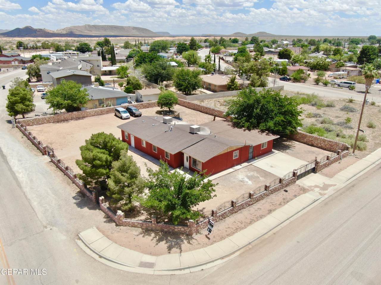 https://bt-photos.global.ssl.fastly.net/elpaso/1280_boomver_1_944467-2.jpg