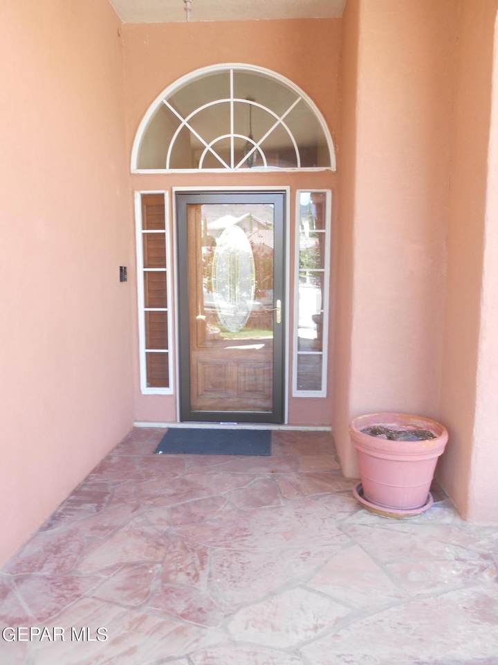 https://bt-photos.global.ssl.fastly.net/elpaso/1280_boomver_1_944700-2.jpg