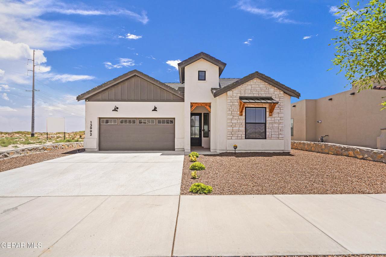 13992 Margaret Ponce Avenue - Photo 1