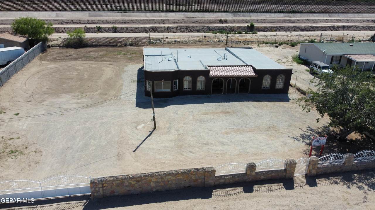 11601 Valle Bajo Road - Photo 1