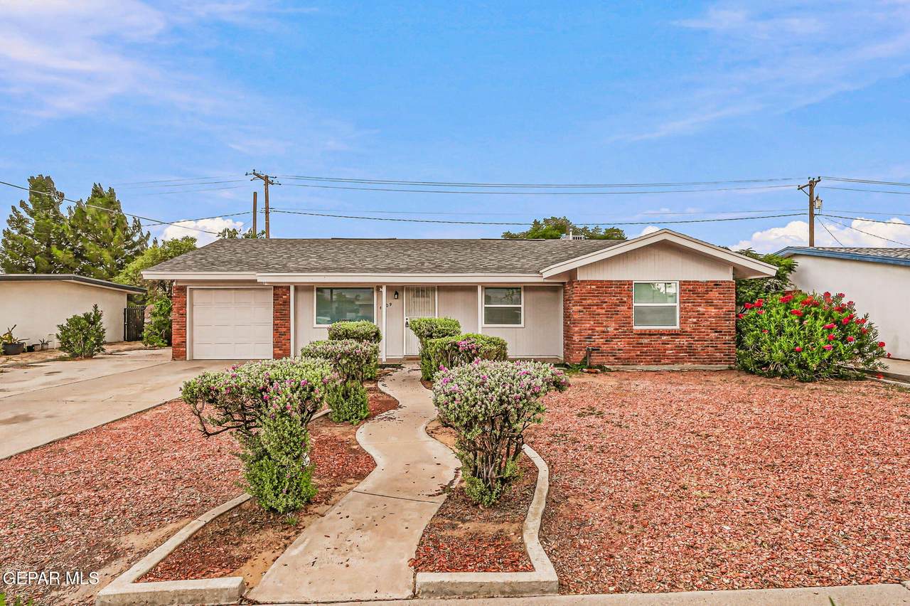 4609 Skylark Way - Photo 1