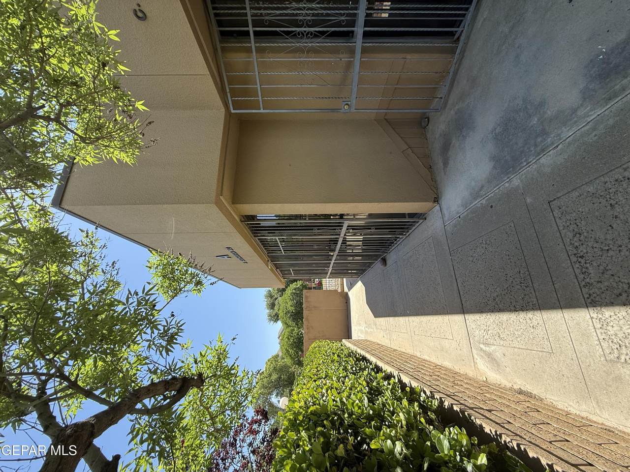 9398 Viscount Boulevard - Photo 1