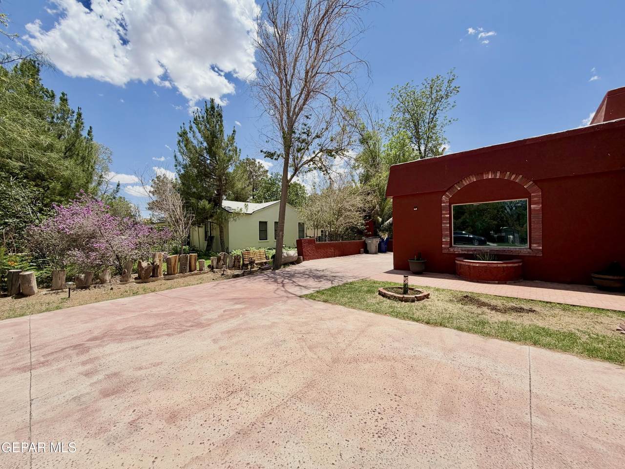https://bt-photos.global.ssl.fastly.net/elpaso/1280_boomver_1_946771-2.jpg