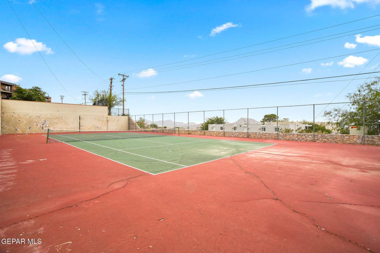 https://bt-photos.global.ssl.fastly.net/elpaso/1280_boomver_1_947189-2.jpg