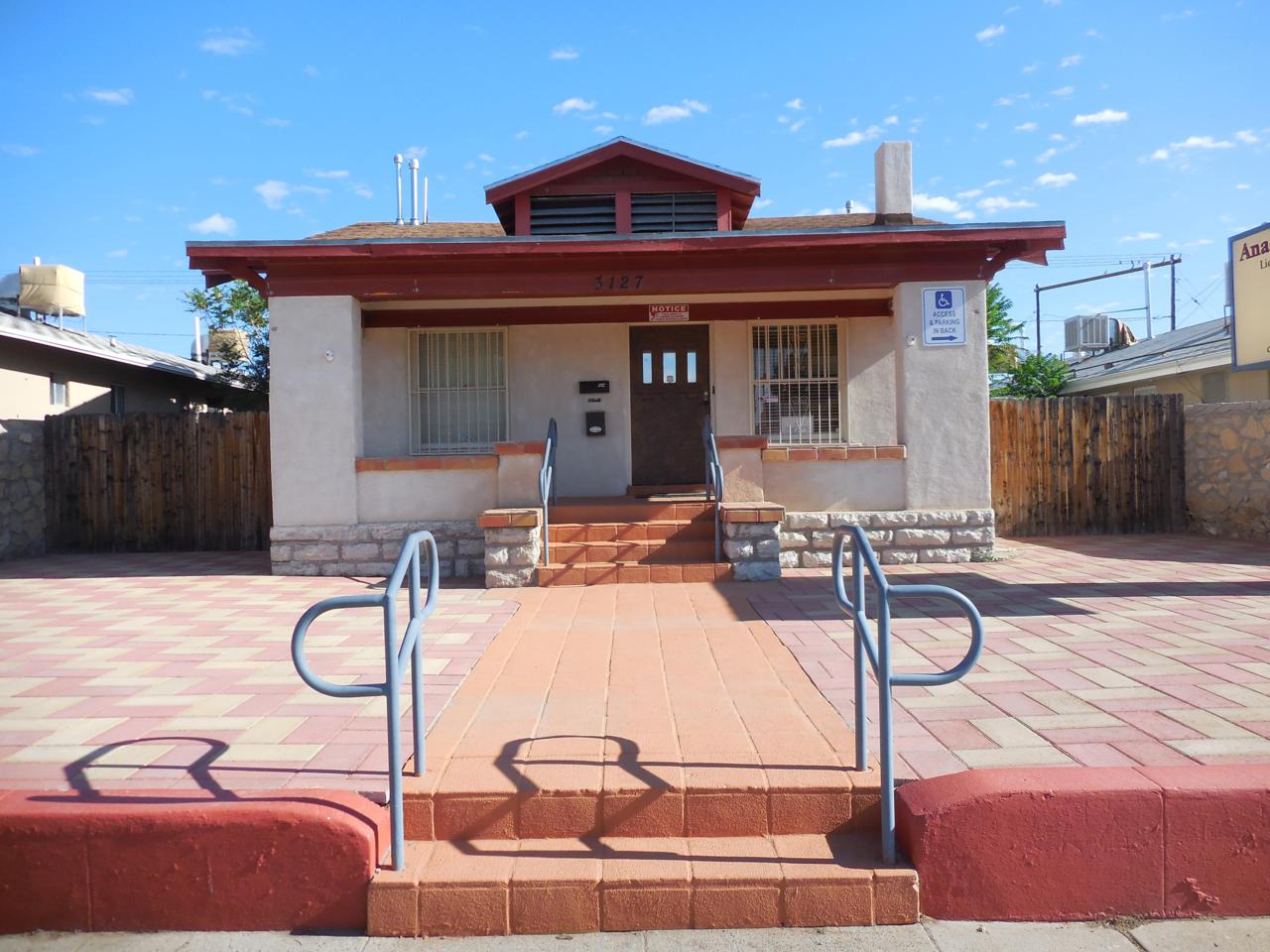 3127 Montana Avenue - Photo 1