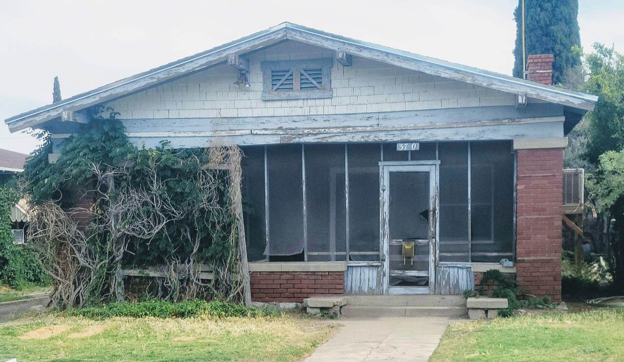 3710 Cambridge Avenue - Photo 1
