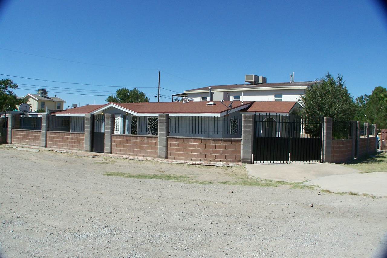 10064 Stedham Circle - Photo 1