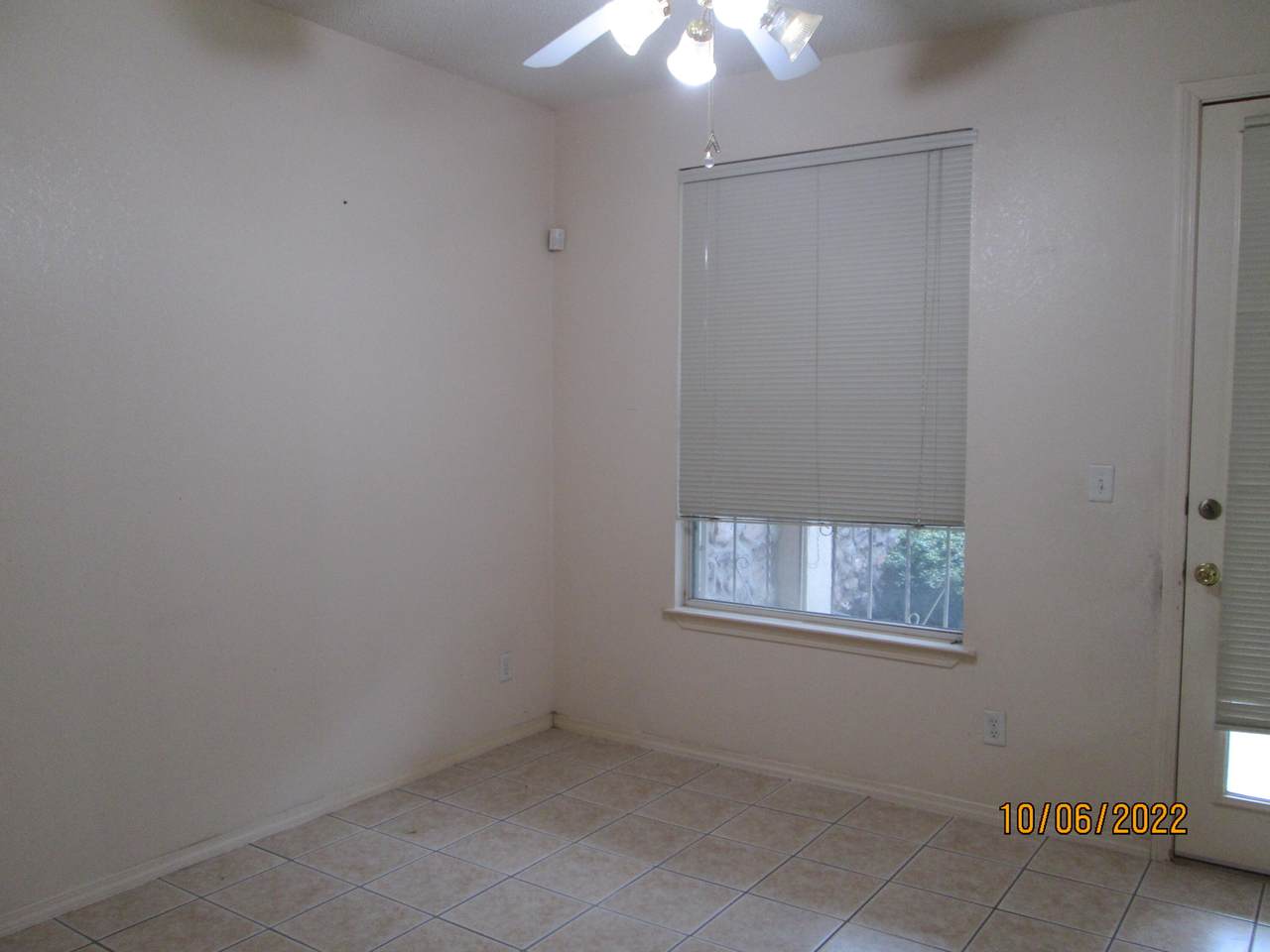 206 Vic Clark Court - Photo 1