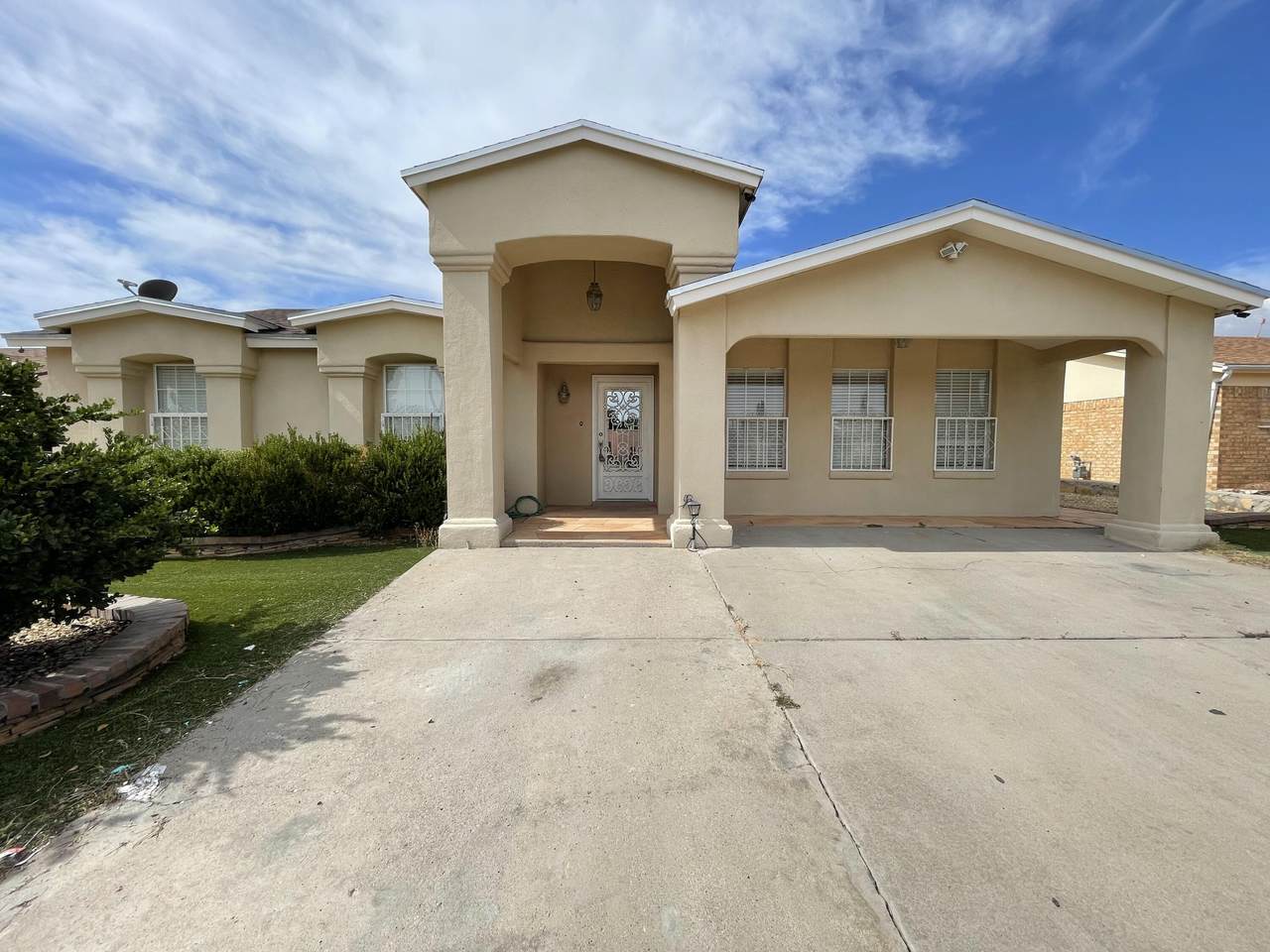 1725 Bing Crosby Drive - Photo 1